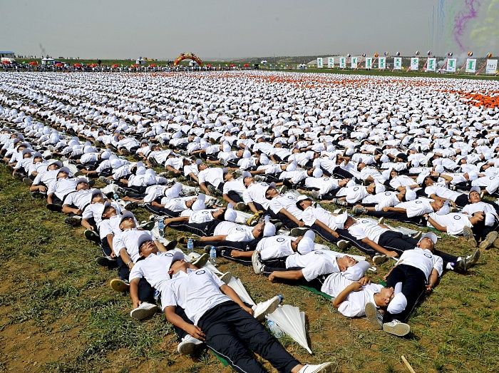 dominó humano, china